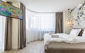 Cozy Luxury Brand New Aparthotel With Studios In Brasov